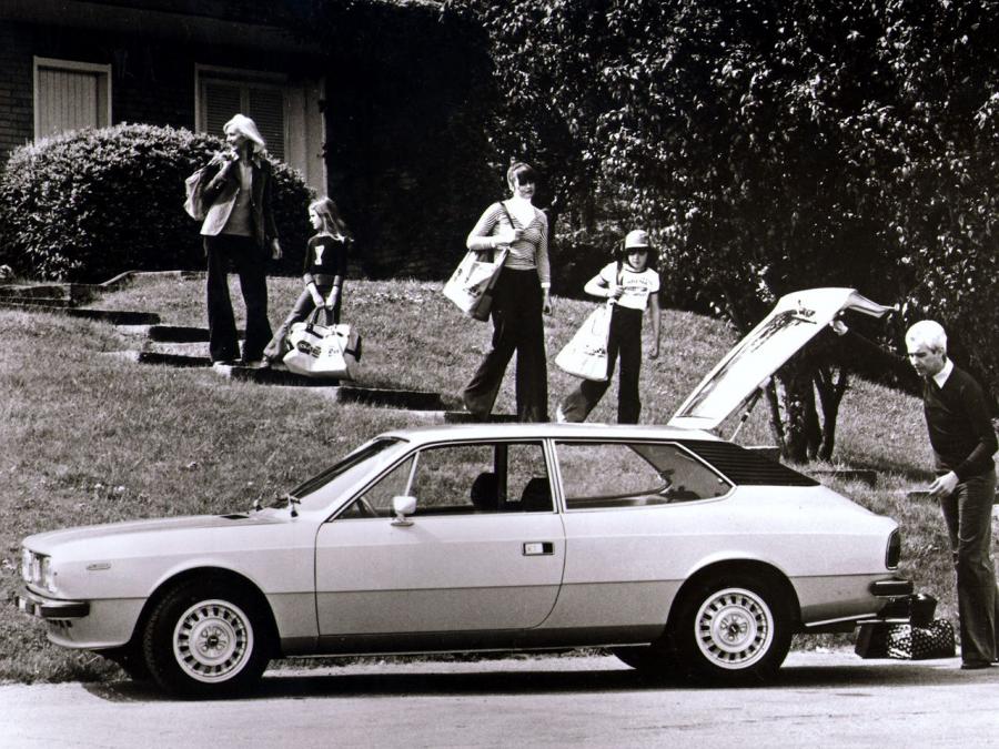  Lancia Beta HPE 1974 года  (фото 2 из 2)